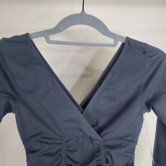 NWT Spiritual Gangster Ruched Detail V Neck Half Sleeve Top Dark Gray XS/S - Picture 7 of 12